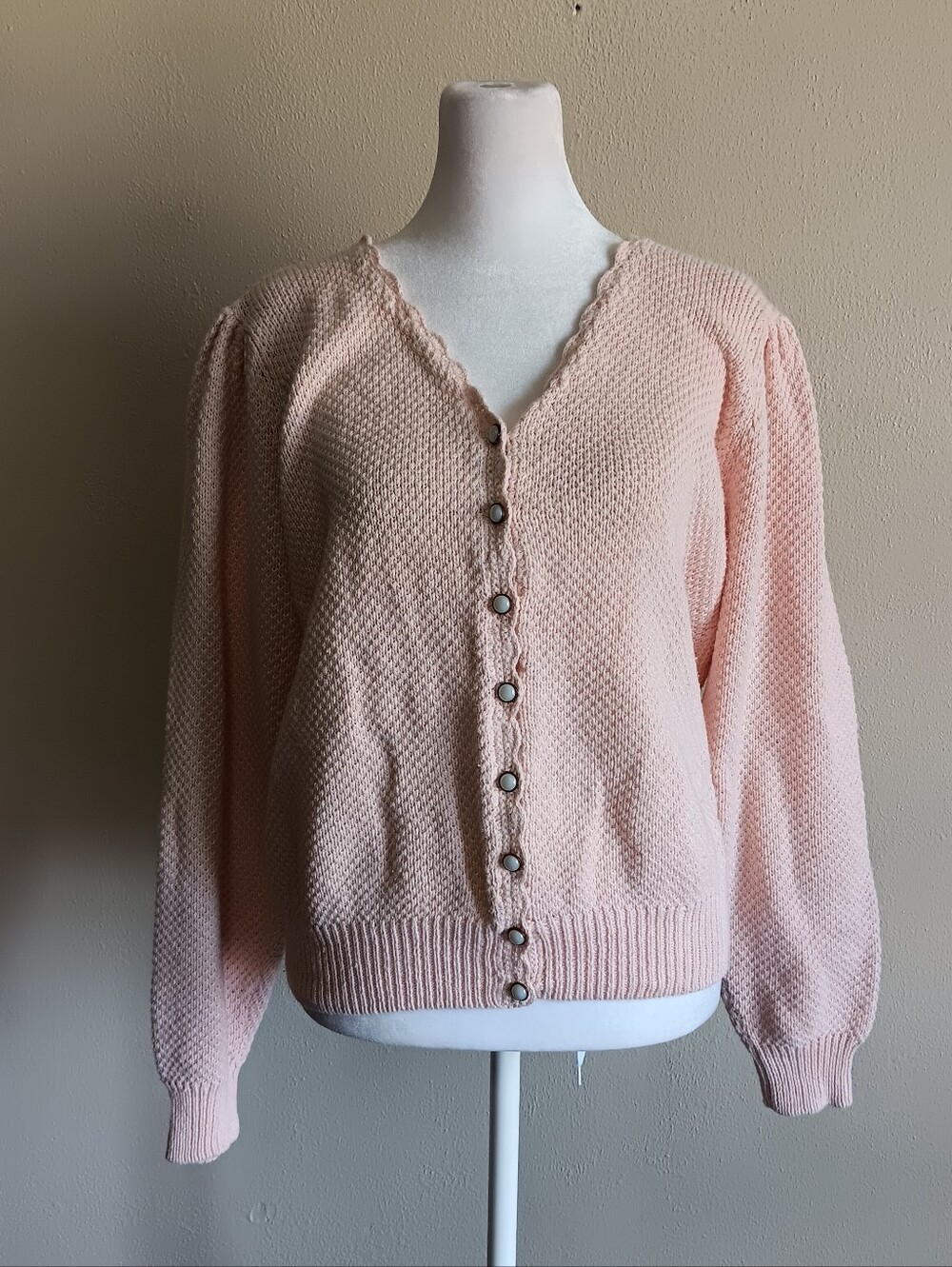 90s Light Pink Vintage Cottage Button Front Womens Cardigan Sweater, Medium